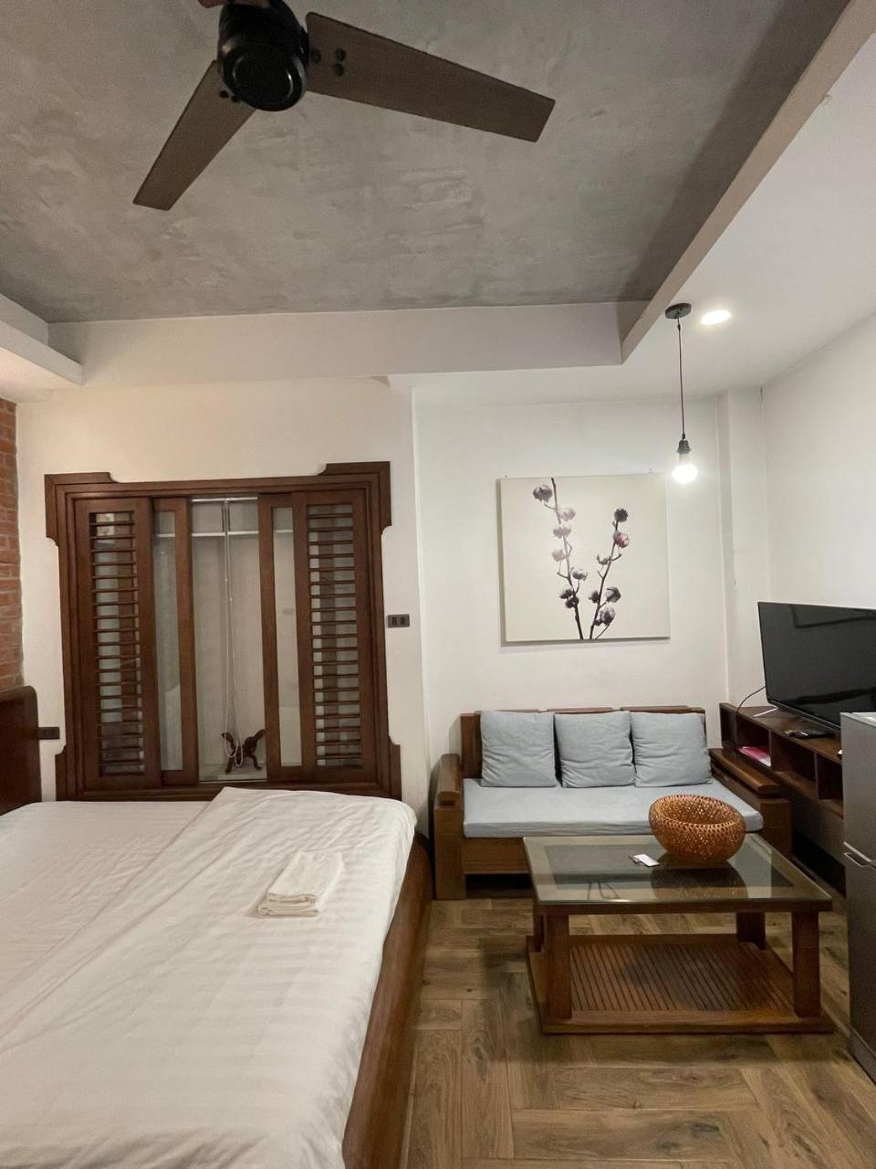 Ty House Apartment Managed By Lily Home Hanoi Buitenkant foto
