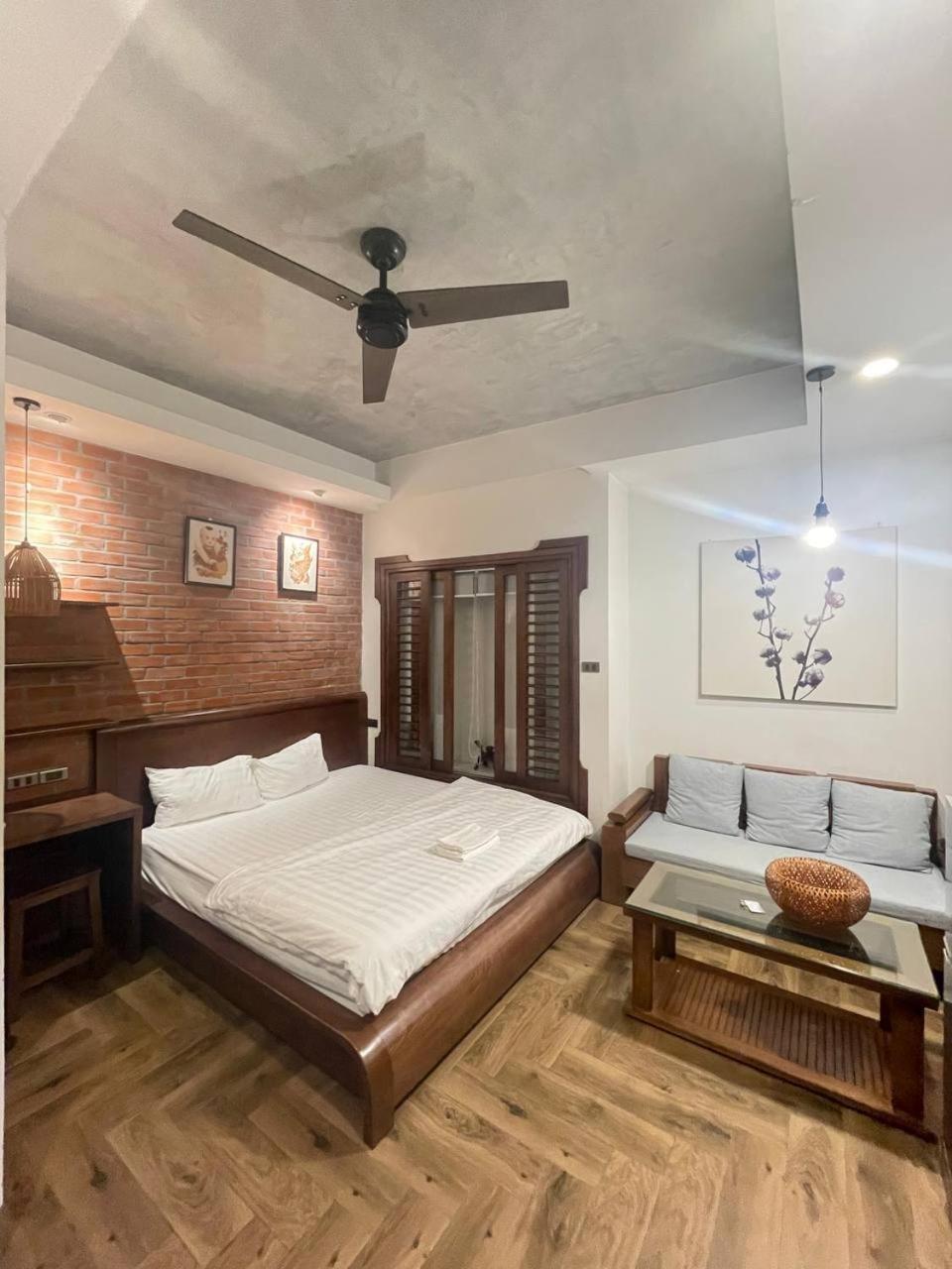 Ty House Apartment Managed By Lily Home Hanoi Buitenkant foto